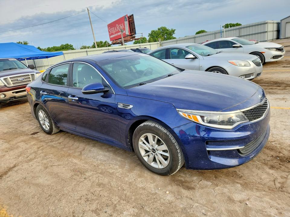 2018 Kia Optima მანქანა იყიდება აუქციონზე, vin: 5XXGT4L3XJG223407, აუქციონის ნომერი: 52598686