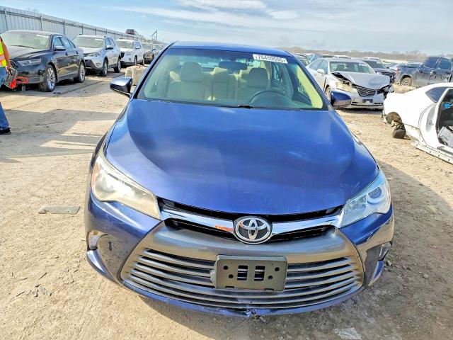 2017 Toyota Camry მანქანა იყიდება აუქციონზე, vin: 4T1BF1FK9HU768971, აუქციონის ნომერი: 52704226