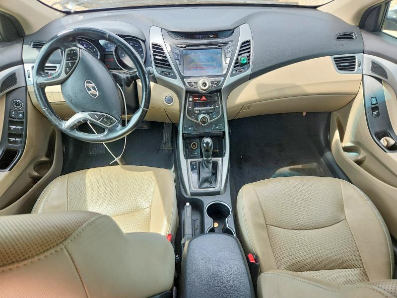 55133606 :رقم المزاد ، 5NPDH4AE2FH560173 vin ، 2015 Hyundai Elantra مزاد بيع