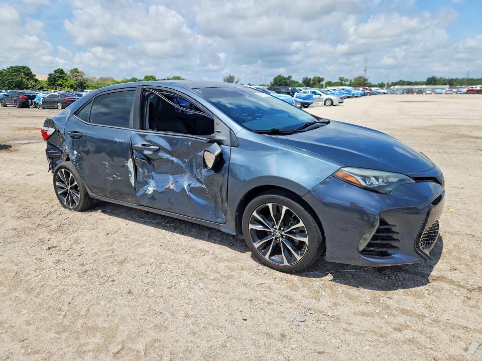 Продажа на аукционе авто 2018 Toyota Corolla, vin: 5YFBURHE6JP821676, номер лота: 51918786