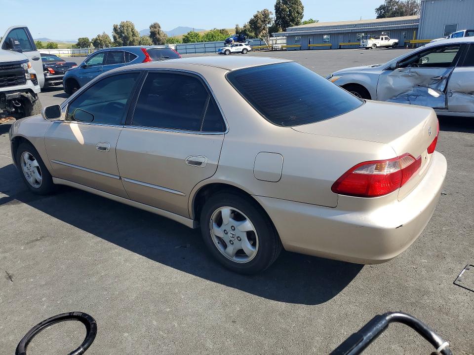 Aukcja sprzedaży 2000 Honda Accord, vin: 1HGCG6672YA152708, numer aukcji: 52897296