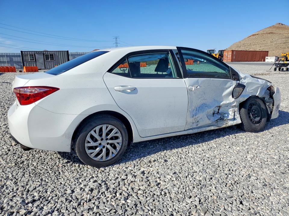 2018 Toyota Corolla მანქანა იყიდება აუქციონზე, vin: 2T1BURHE6JC068389, აუქციონის ნომერი: 55412116