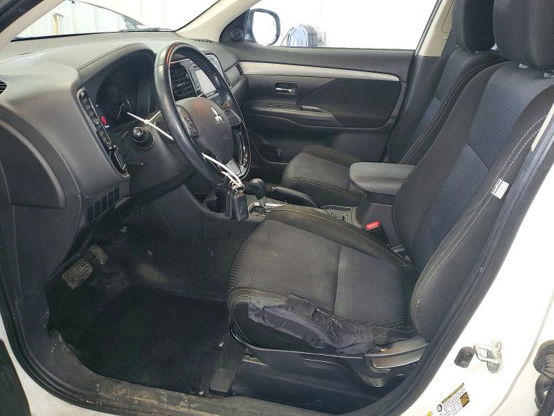 2016 Mitsubishi Outlander მანქანა იყიდება აუქციონზე, vin: JA4AZ3A34GZ003276, აუქციონის ნომერი: 52602066