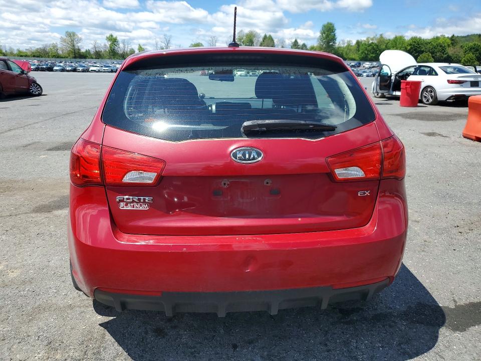 2013 Kia Forte მანქანა იყიდება აუქციონზე, vin: KNAFU5A26D5664174, აუქციონის ნომერი: 53923316