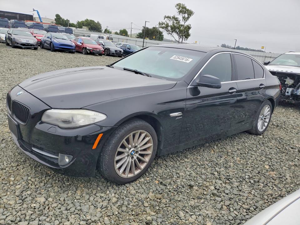52845616 :رقم المزاد ، WBAFU7C59BDU54934 vin ، 2011 Bmw 535 مزاد بيع