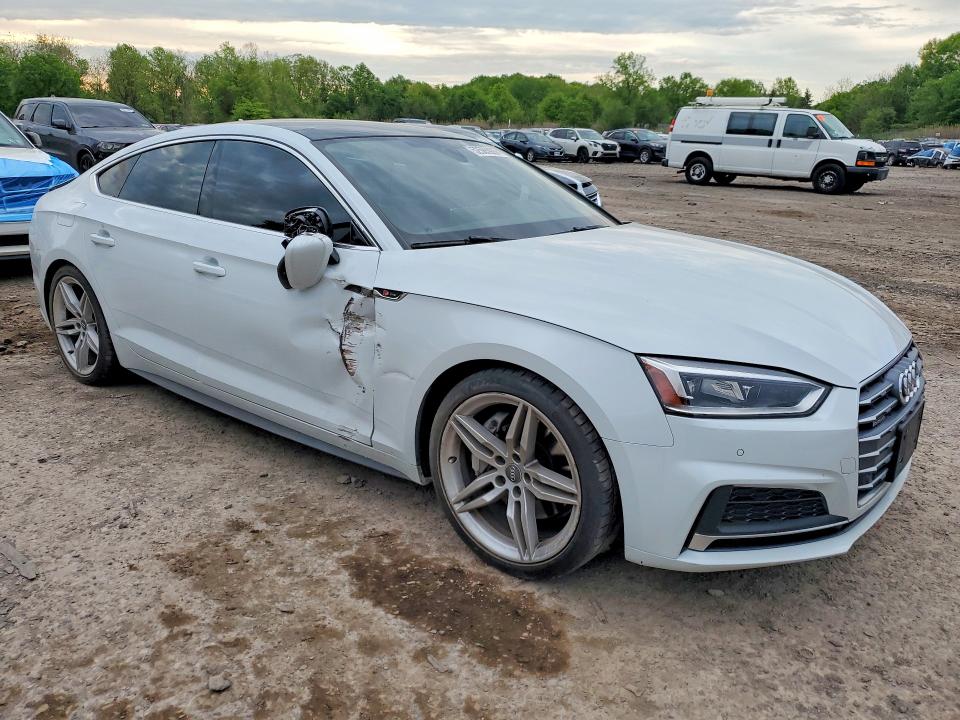 2019 Audi A5 მანქანა იყიდება აუქციონზე, vin: WAUENCF50KA018567, აუქციონის ნომერი: 52565926