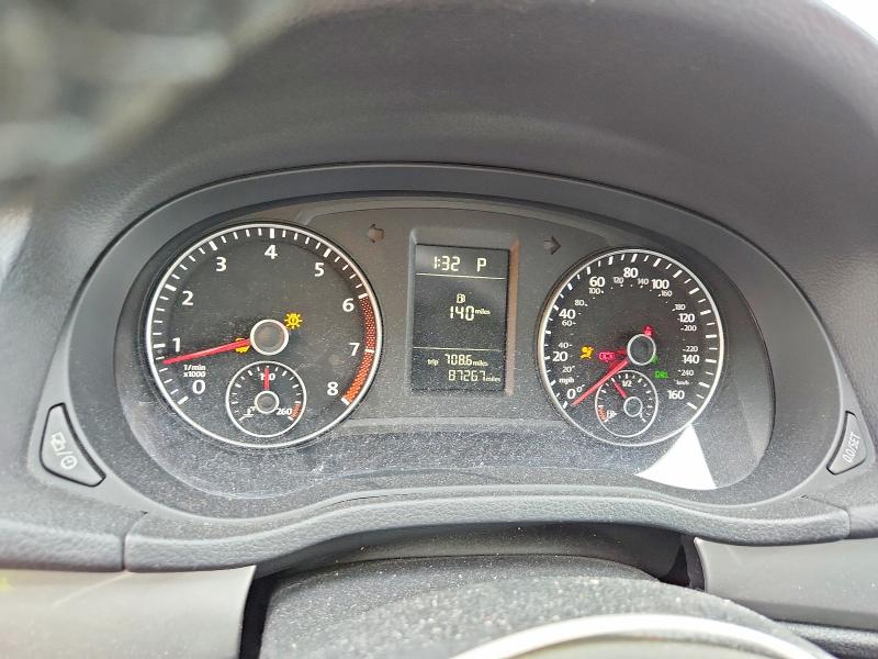 55105656 :رقم المزاد ، 1VWAT7A36FC101769 vin ، 2015 Volkswagen Passat مزاد بيع
