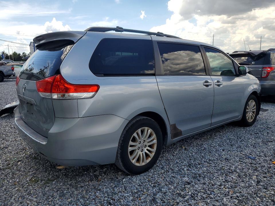 Aukcja sprzedaży 2014 Toyota Sienna, vin: 5TDYK3DC0ES421739, numer aukcji: 54260156