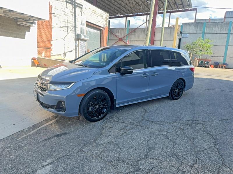 55628666 :رقم المزاد ، 5FNRL6H72SB011329 vin ، 2025 Honda Odyssey مزاد بيع