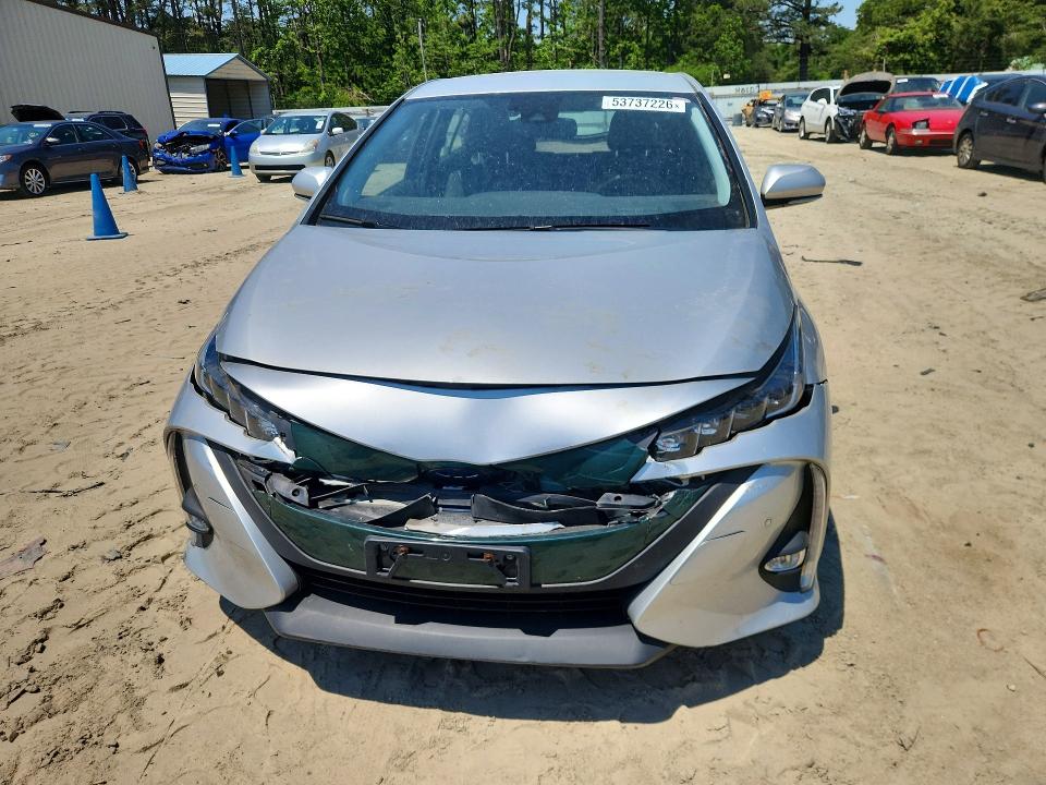 Продаж на аукціоні авто 2017 Toyota Prius Prime, vin: JTDKARFPXH3005828, номер лоту: 53737226