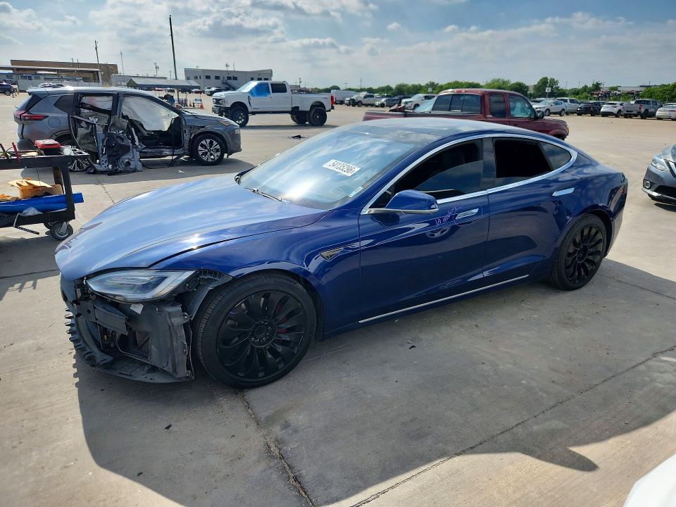 2016 Tesla Model S მანქანა იყიდება აუქციონზე, vin: 5YJSA1E17GF157985, აუქციონის ნომერი: 54135296