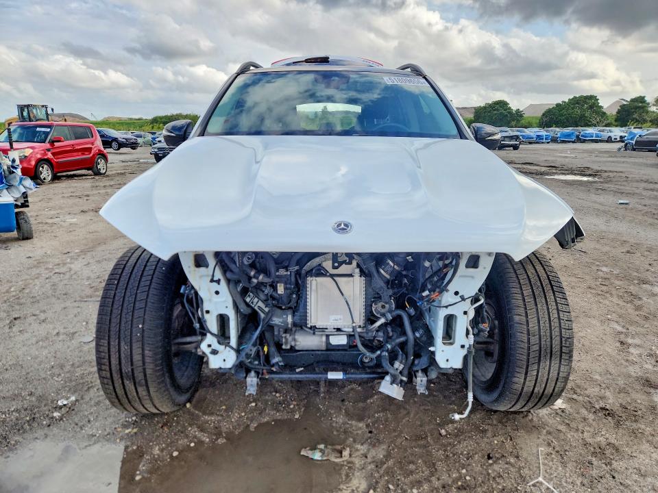 Продажа на аукционе авто 2023 Mercedes-benz Gle, vin: 4JGFB4JBXPA931410, номер лота: 51809656