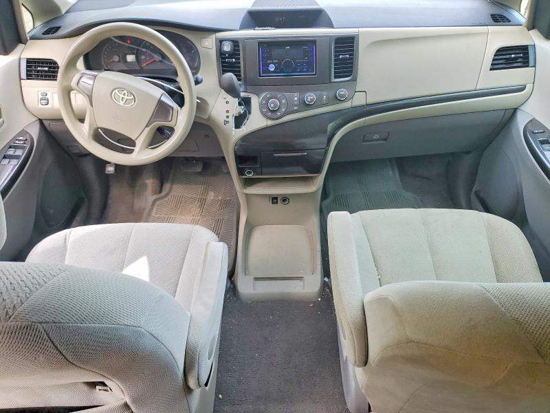 51625906 :رقم المزاد ، 5TDKA3DC9BS001269 vin ، 2011 Toyota Sienna مزاد بيع