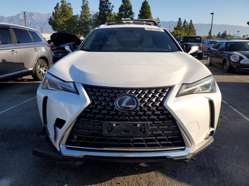 52873496 :رقم المزاد ، JTHY3JBH4K2001905 vin ، 2019 Lexus Ux مزاد بيع