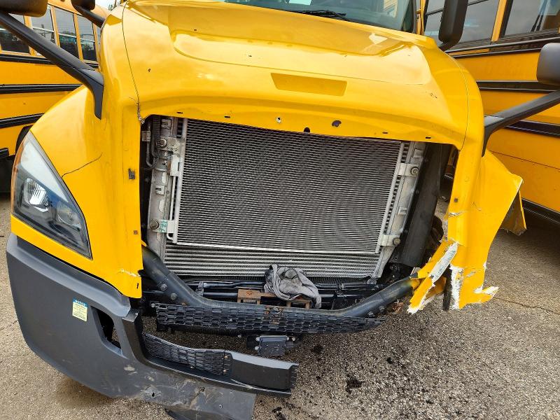 Продажа на аукционе авто 2024 Freightliner Cascadia 126, vin: 3AKJHLDV0RDUN2709, номер лота: 53459166