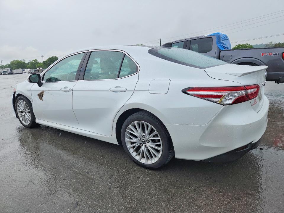 2018 Toyota Camry მანქანა იყიდება აუქციონზე, vin: 4T1B11HK3JU013008, აუქციონის ნომერი: 54399626