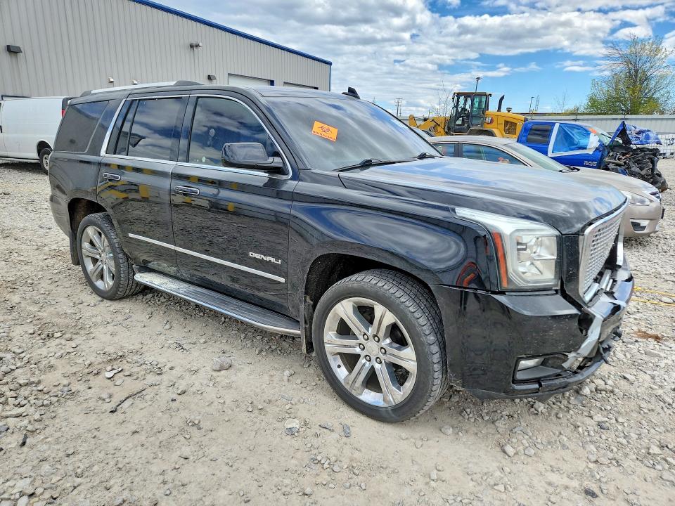 53106816 :رقم المزاد ، 1GKS2CKJ5HR147601 vin ، 2017 Gmc Yukon مزاد بيع