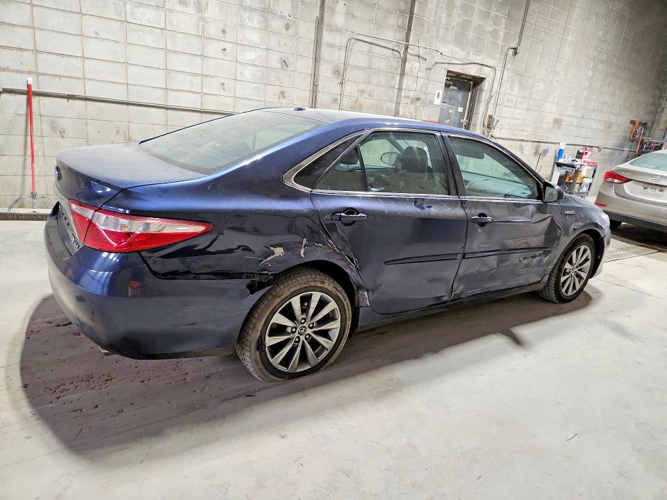 Продаж на аукціоні авто 2015 Toyota Camry Hybrid, vin: 4T1BD1FK3FU154422, номер лоту: 53592146
