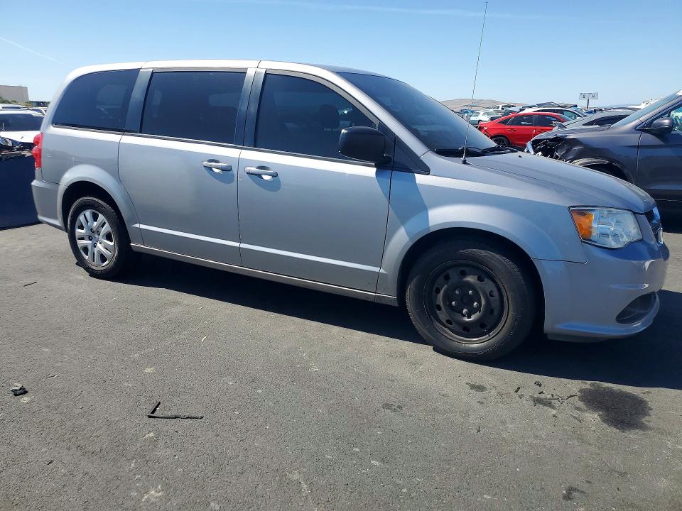 2018 Dodge Grand Caravan მანქანა იყიდება აუქციონზე, vin: 2C4RDGBG3JR146043, აუქციონის ნომერი: 54652296
