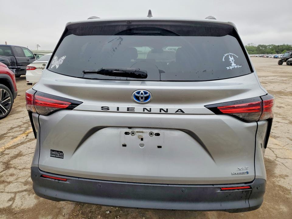 Продажа на аукционе авто 2021 Toyota Sienna, vin: 5TDJRKEC5MS020112, номер лота: 53548786