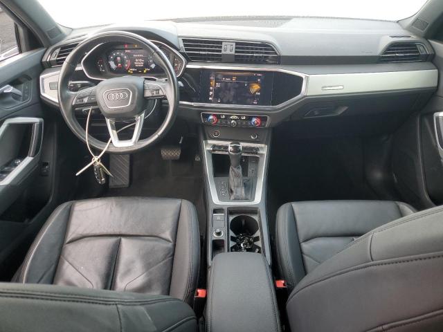 52690186 :رقم المزاد ، WA1DECF35M1121283 vin ، 2021 Audi Q3 مزاد بيع