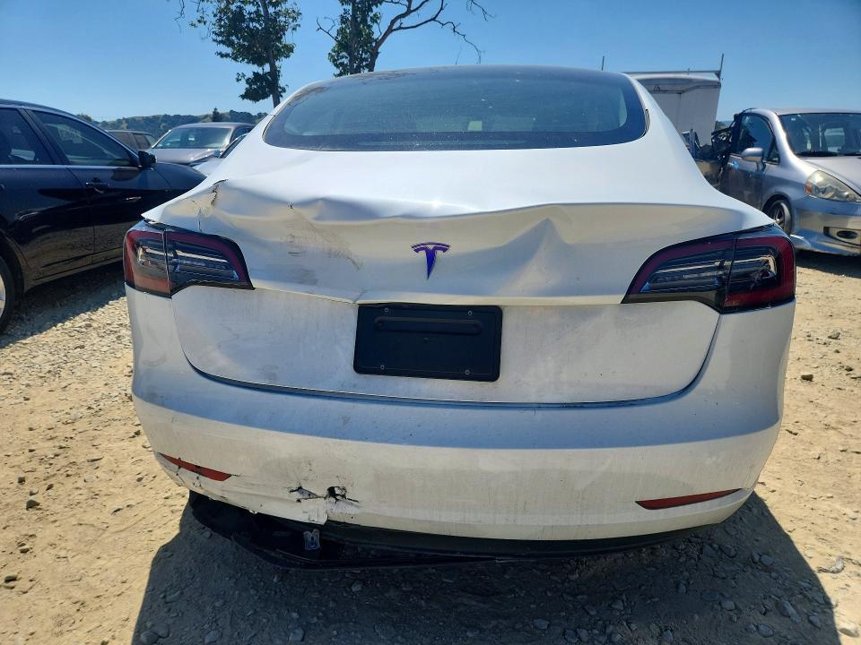 Продажа на аукционе авто 2023 Tesla Model 3, vin: 5YJ3E1EA1PF515235, номер лота: 52417446