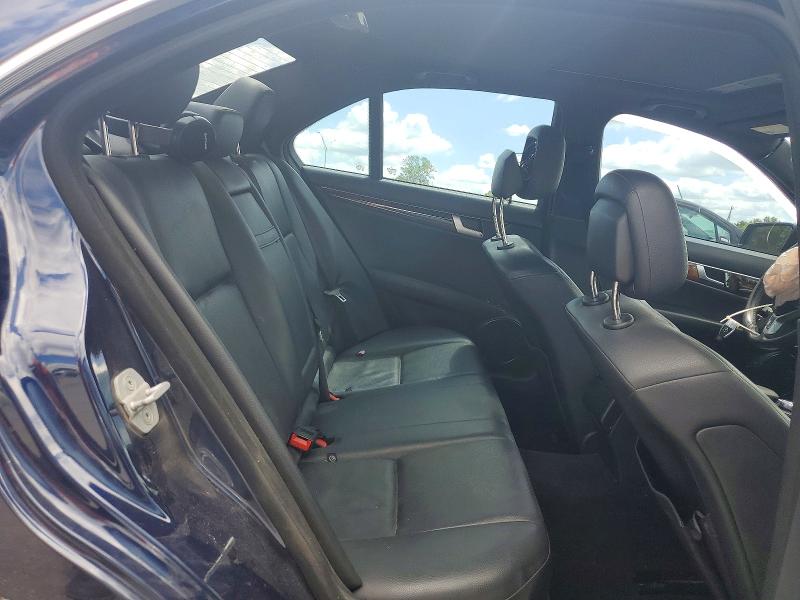 Продажа на аукционе авто 2012 Mercedes-benz C, vin: WDDGF8BB7CR205976, номер лота: 53273616