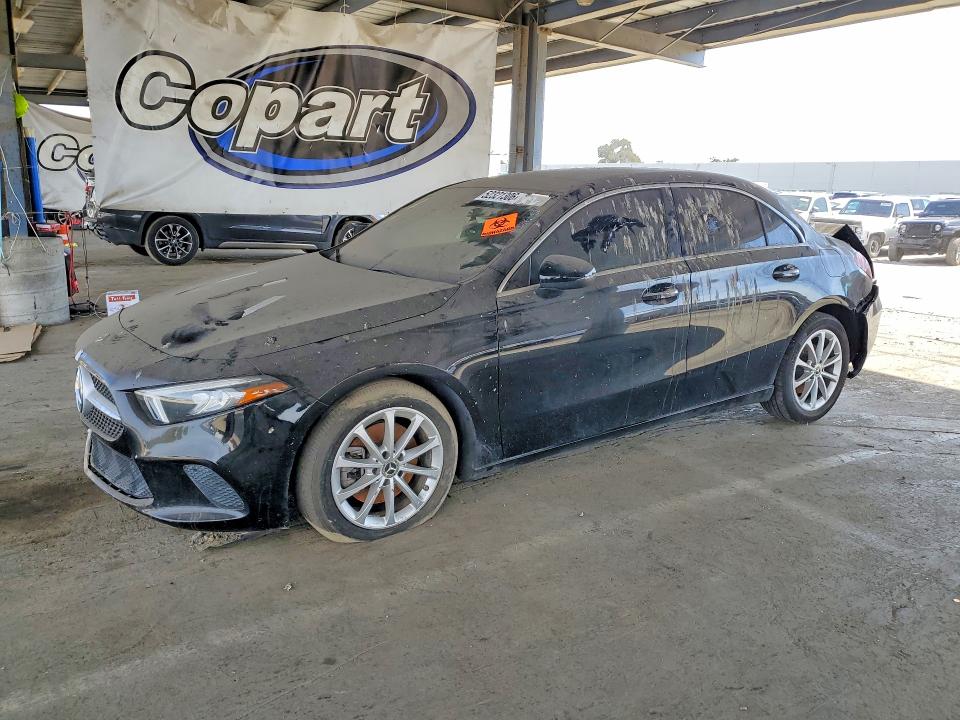 2021 Mercedes-benz A მანქანა იყიდება აუქციონზე, vin: W1K3G4EB5MJ268445, აუქციონის ნომერი: 52321306