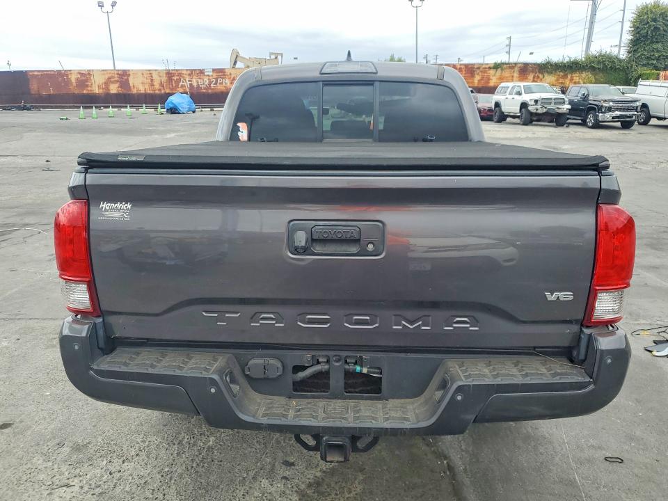 55444426 :رقم المزاد ، 5TFAZ5CN9GX003768 vin ، 2016 Toyota Tacoma مزاد بيع