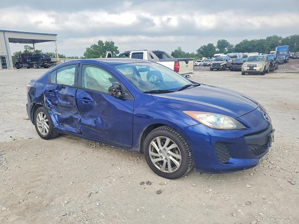 2012 Mazda 3 მანქანა იყიდება აუქციონზე, vin: JM1BL1W79C1534140, აუქციონის ნომერი: 54216176