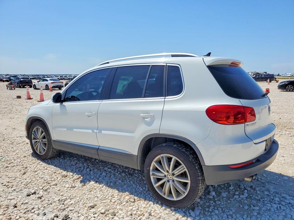 Продаж на аукціоні авто 2015 Volkswagen Tiguan, vin: WVGAV7AX8FW604603, номер лоту: 54985366