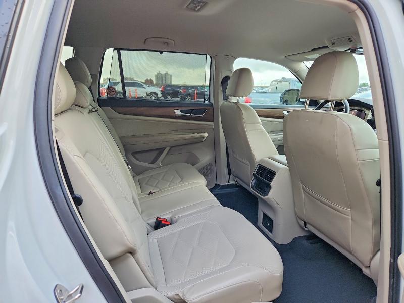 54986026 :رقم المزاد ، 1V2WR2CA8RC531649 vin ، 2024 Volkswagen Atlas مزاد بيع