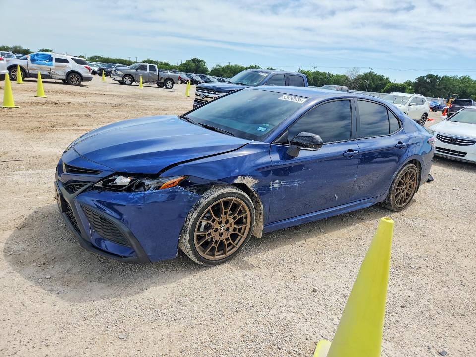 55096936 :رقم المزاد ، 4T1T11BK1RU129249 vin ، 2024 Toyota Camry مزاد بيع