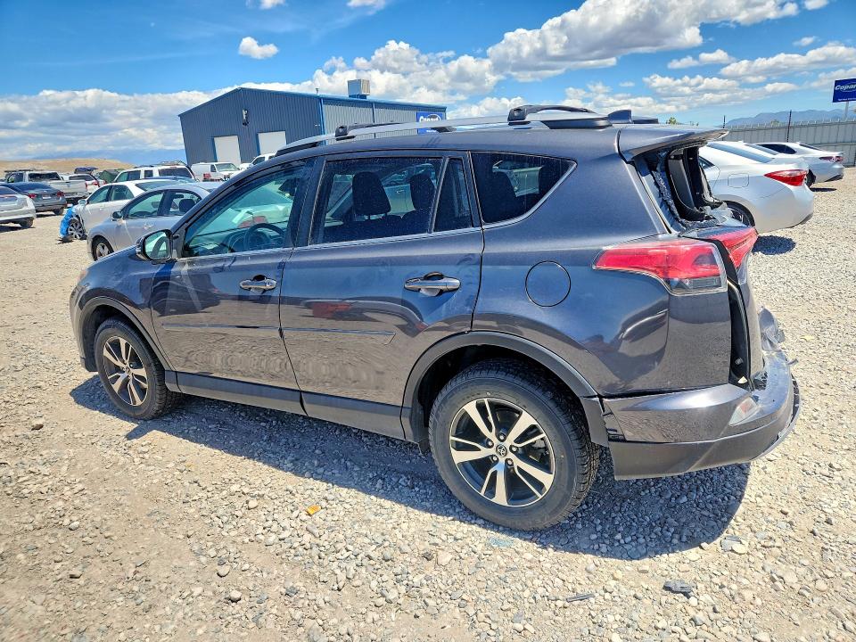 53565756 :رقم المزاد ، 2T3RFREV8JW853841 vin ، 2018 Toyota Rav4 مزاد بيع