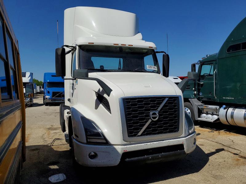 52957696 :رقم المزاد ، 4V4WC9EH7MN259134 vin ، 2021 Volvo 740 مزاد بيع