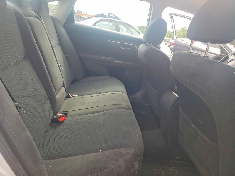 2015 Nissan Altima მანქანა იყიდება აუქციონზე, vin: 1N4AL3AP9FC213759, აუქციონის ნომერი: 55014516