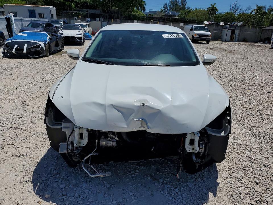 Продажа на аукционе авто 2017 Volkswagen Passat, vin: 1VWAT7A34HC002919, номер лота: 52783066