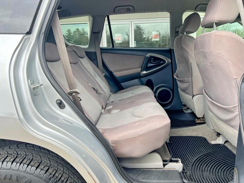 Auction sale of the 2006 Toyota Rav4, vin: JTMBD33V665024210, lot number: 54675196