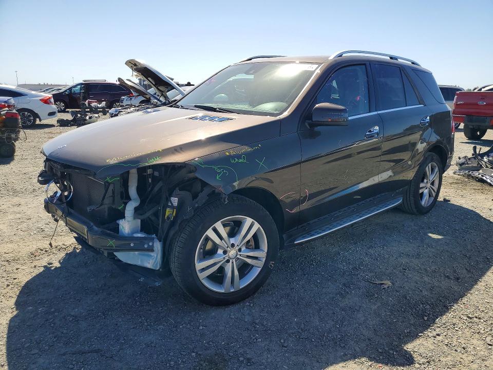 53627766 :رقم المزاد ، 4JGDA5JB2EA340372 vin ، 2014 Mercedes-benz Ml مزاد بيع