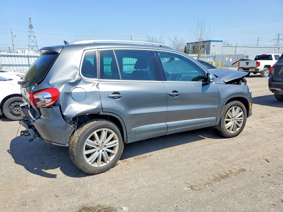 Продаж на аукціоні авто 2017 Volkswagen Tiguan, vin: WVGMV7AX2HK024268, номер лоту: 51755086