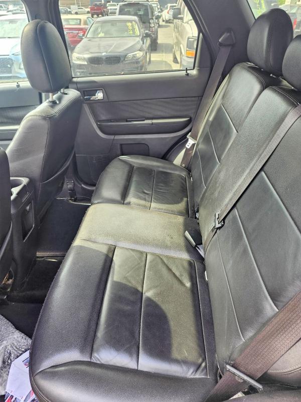 2010 Ford Escape მანქანა იყიდება აუქციონზე, vin: 1FMCU9EG8AKC12996, აუქციონის ნომერი: 55716976
