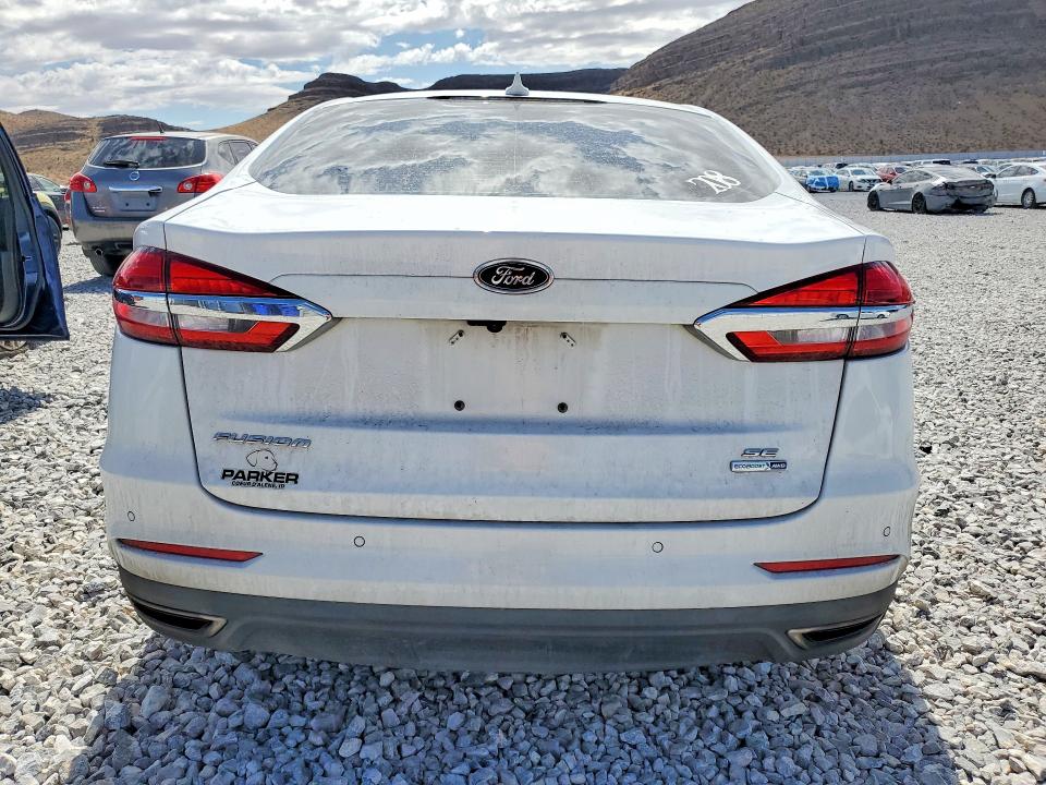 2020 Ford Fusion მანქანა იყიდება აუქციონზე, vin: 3FA6P0T94LR199385, აუქციონის ნომერი: 54885006