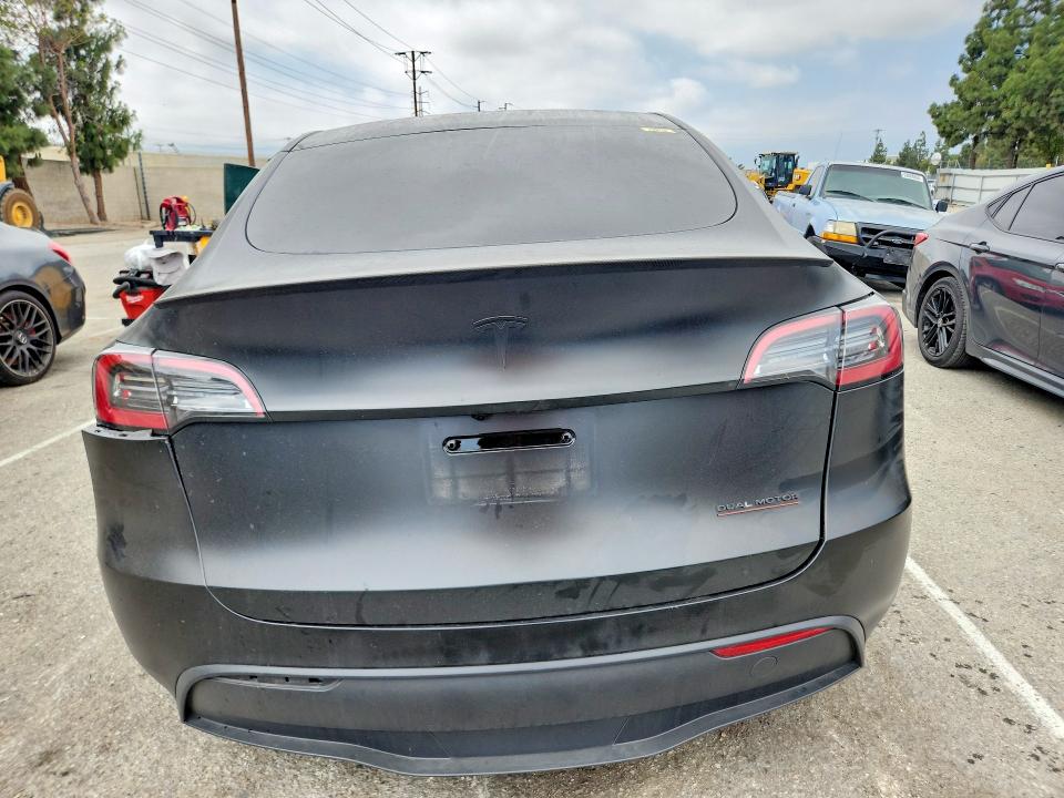 Продаж на аукціоні авто 2024 Tesla Model Y, vin: 7SAYGDEF0RA326320, номер лоту: 53571536