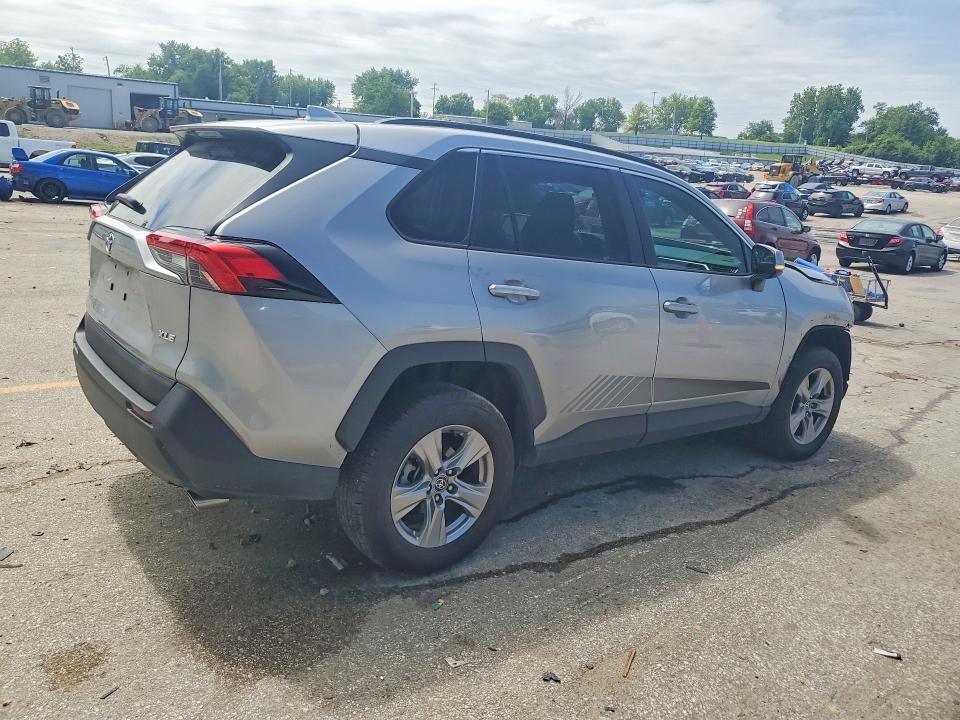 Продаж на аукціоні авто 2023 Toyota Rav4, vin: 2T3W1RFV3PC232372, номер лоту: 52546406