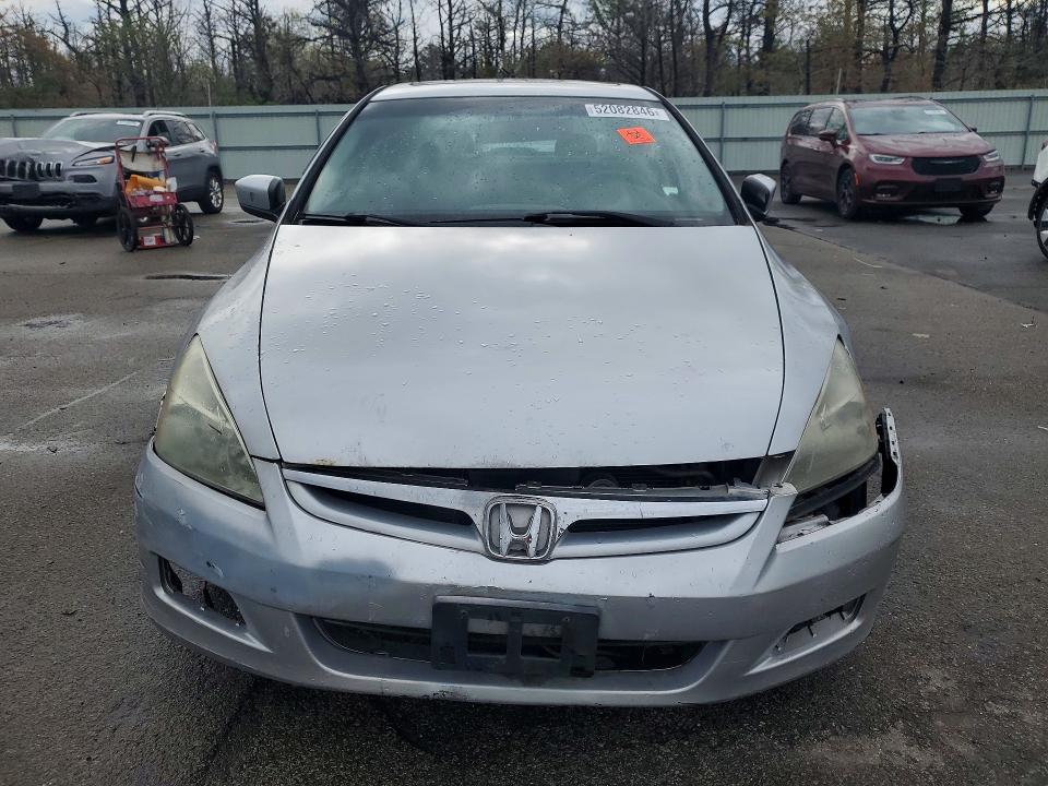 Продажа на аукционе авто 2004 Honda Accord, vin: 1HGCM66554A104038, номер лота: 52082846