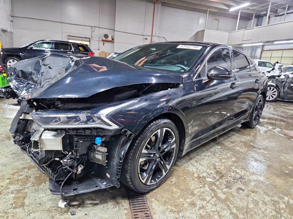 52442746 :رقم المزاد ، 5XXG64J24NG114481 vin ، 2022 Kia K5 مزاد بيع