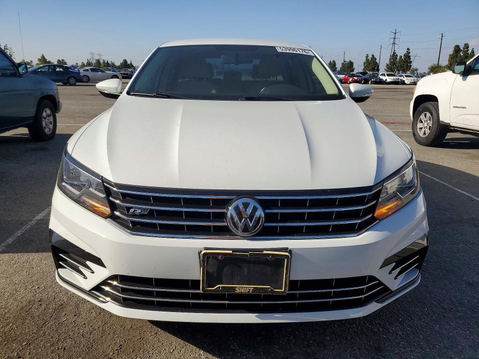 Aukcja sprzedaży 2017 Volkswagen Passat, vin: 1VWDT7A30HC053556, numer aukcji: 53990176