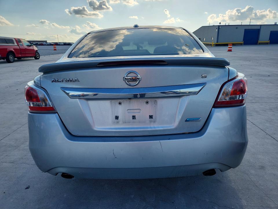 2013 Nissan Altima მანქანა იყიდება აუქციონზე, vin: 1N4AL3APXDC260330, აუქციონის ნომერი: 53200696