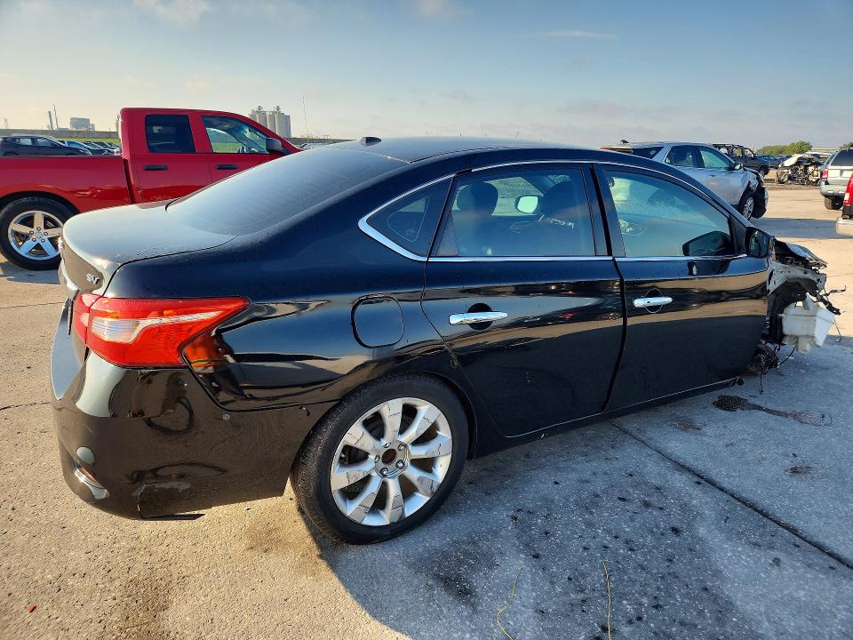 52693616 :رقم المزاد ، 3N1AB7AP6KY426760 vin ، 2019 Nissan Sentra مزاد بيع