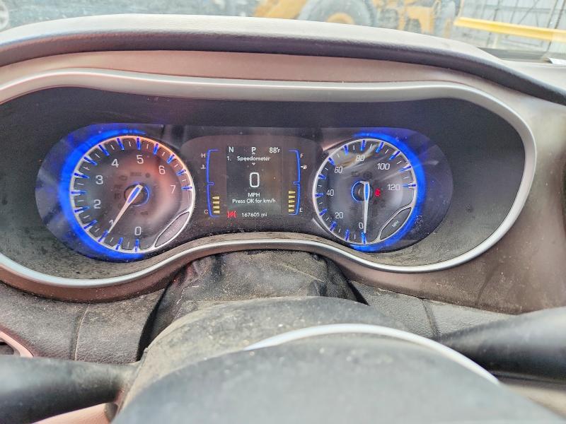 Продажа на аукционе авто 2020 Chrysler Voyager, vin: 2C4RC1AG1LR126085, номер лота: 53733886